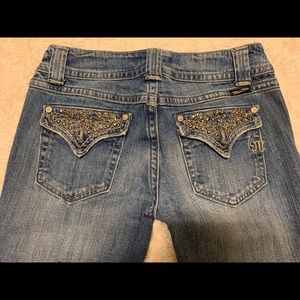 MISS ME JEANS. EXCELLENT CONDITION. WORN ONES.